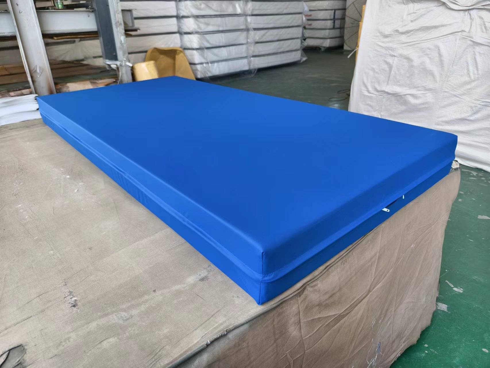 Hospital Medical Foam Mattress for Adjustable Healthcare Beds